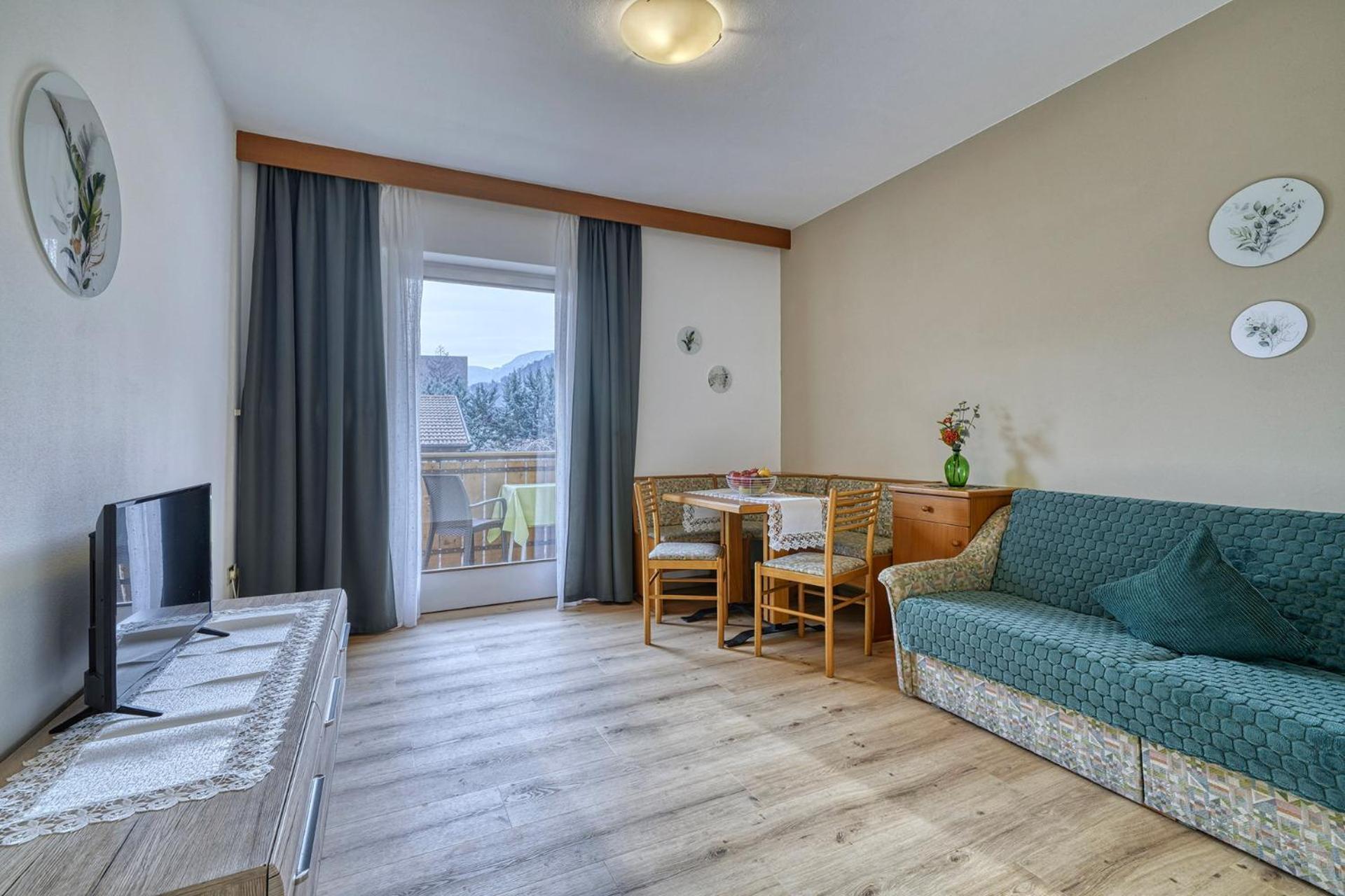 Josefsheim Hotel Lana Exterior photo