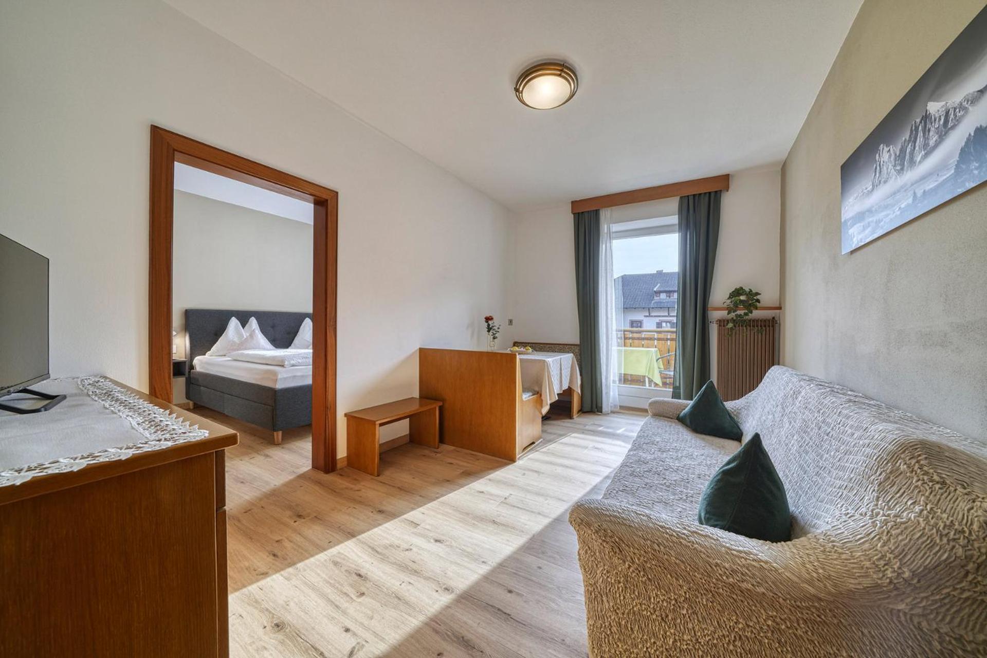Josefsheim Hotel Lana Room photo